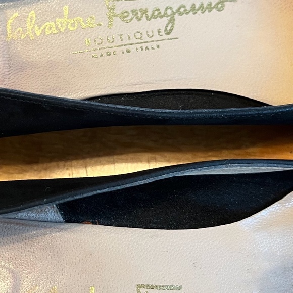 FERRAGAMO Italy-Made Vintage 338DB "Vara" Women's Black Suede Low Pumps US8.5AAA - Picture 5 of 9